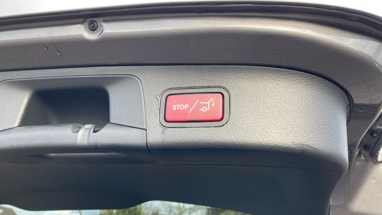 Mercedes-Benz Eqa 350 4M 215kW AMG Line Executive 66.5kWh 5dr At Electric Hatchback